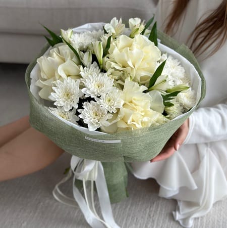 Бокс №4 Белый сборный букет