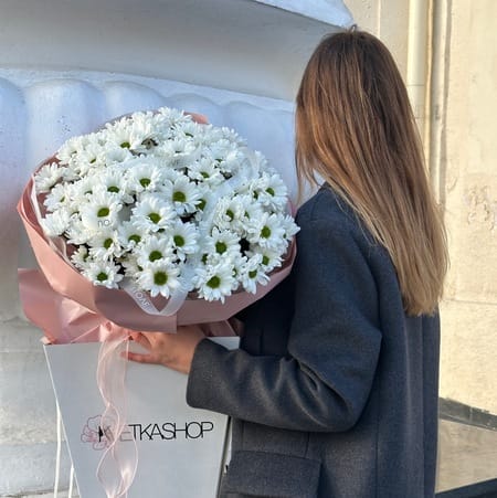 БОКС LOVE хризантем " Солнышко " (15шт)