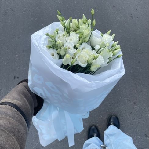 Букет эустом "Сияй"