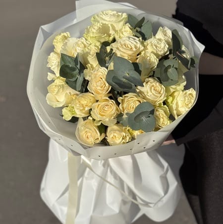 Букет роз "Лето в городе" 60см 25 роз