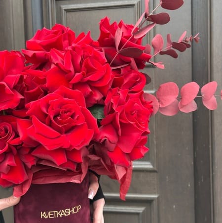 Коробка с розами "Письмо о любви"