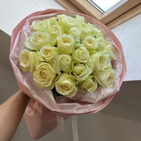 Букет роз "Красота момента" 25 роз