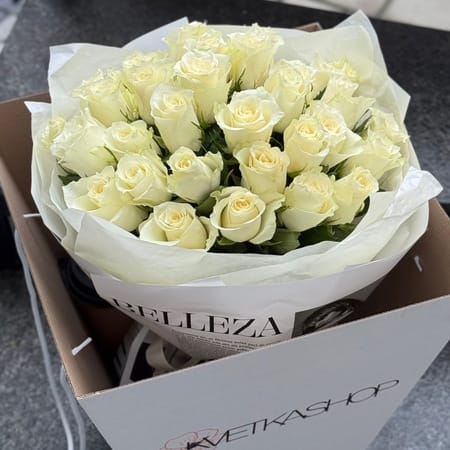 БОКС с розами "Марго" 35 роз