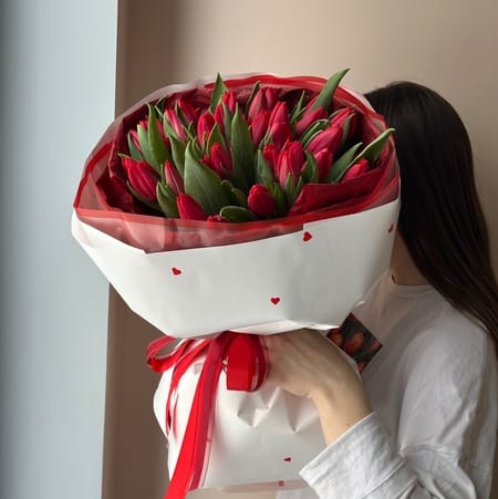 Букет "Сказочный" 35 тюльпанов
