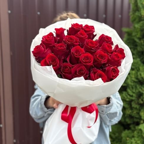 Букет роз "Расцвет красоты" 60см 21 роза