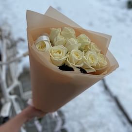 Букет роз "Кружево" 11 роз