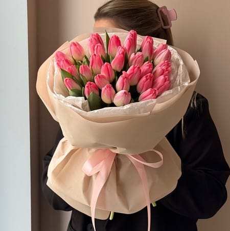 Букет "Воздушная" 35 тюльпанов