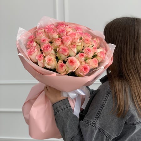Букет роз "Блеск" 35 роз