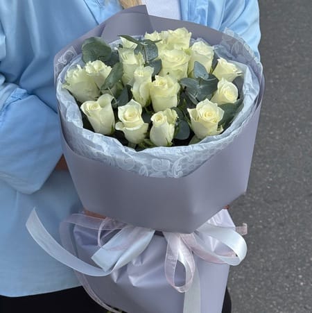 Букет роз "Бэлла" 15 роз
