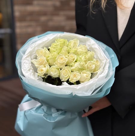 БОКС с розами "Гламур" 21 роза