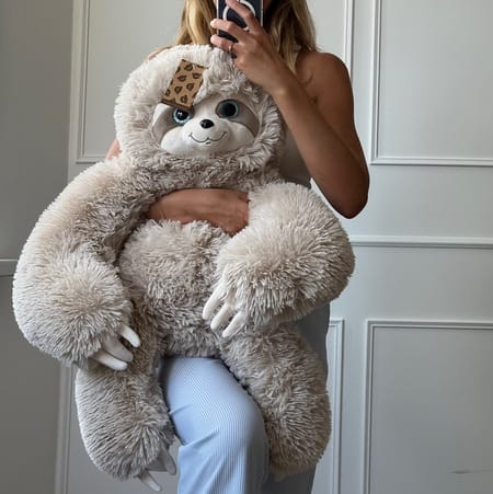 Ленивец бежевый 75см