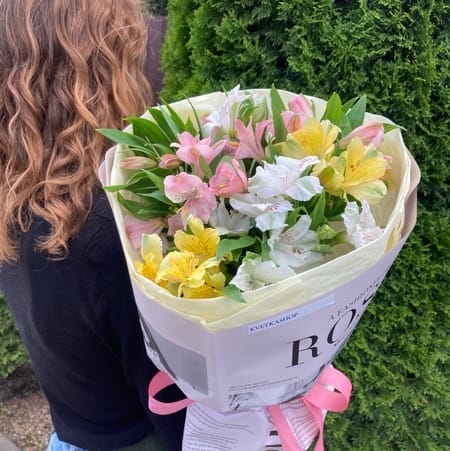 Букет "Фисташковый" 9шт