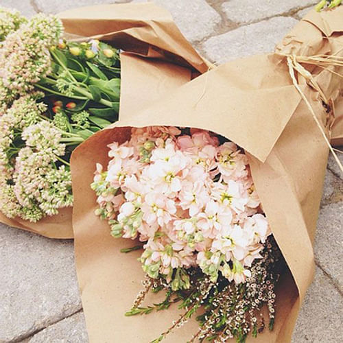 Бумага для упаковки цветов