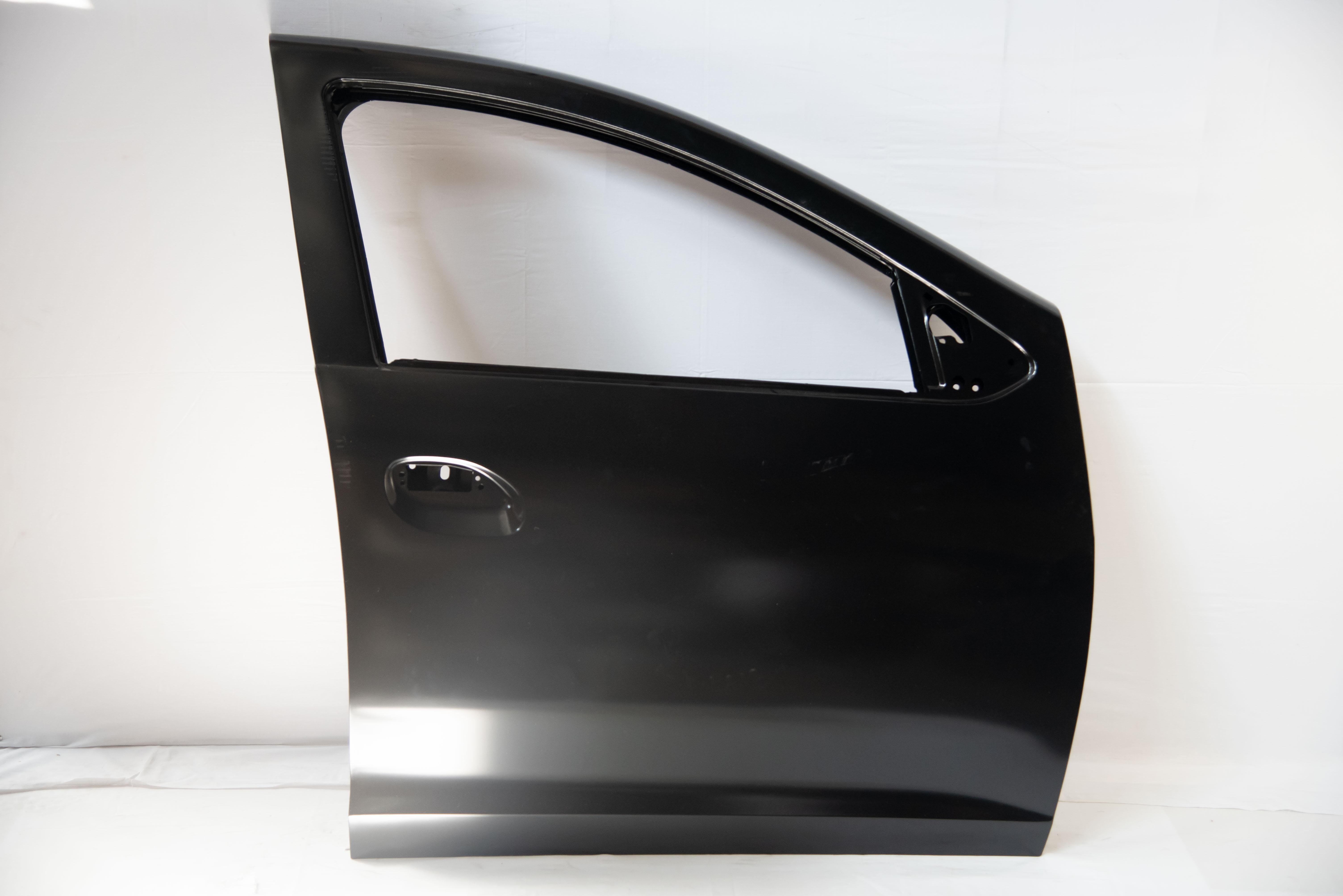 Дверь передняя правая Renault Оригинал Renault!!! RENAULT Logan (2013-2020) + Stepway!!!