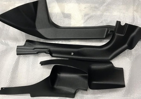 7711821865 Накладки на ковролин (4 шт) RENAULT Logan 2 , Logan Stepway. 2019- Renault Оригинал