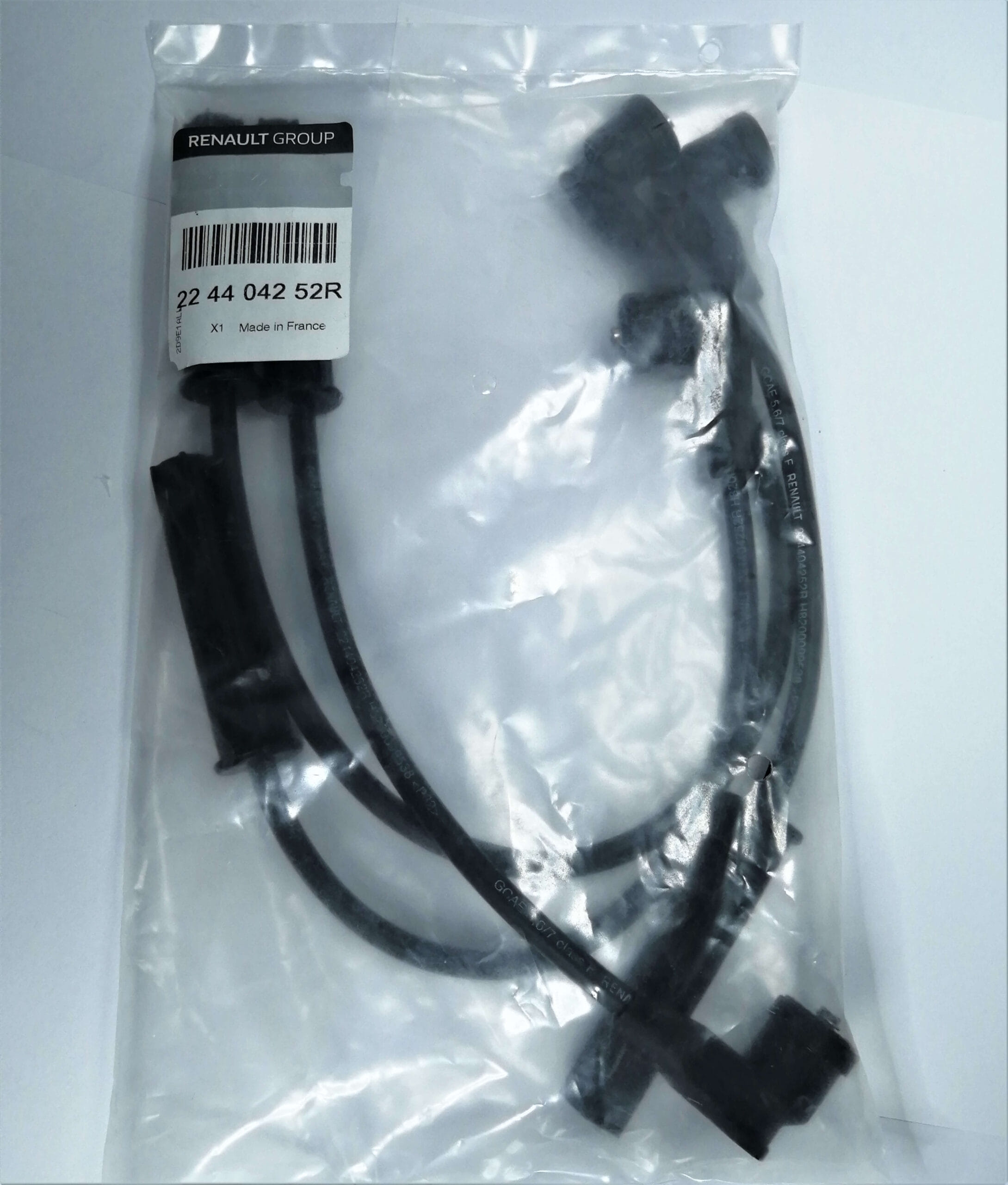 Провода высоковольтные комплект 224404252R . Renault Logan 2 , Sandero 2, 2014-2021 + Stepway, lada Largus 1.6 8 клапанов Оригинал Renault!!!