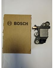 Реле регулятор(таблетка,щётки) генератора Renault Logan 2 , Sandero 2, 2014-2021 + Stepway. Bosch