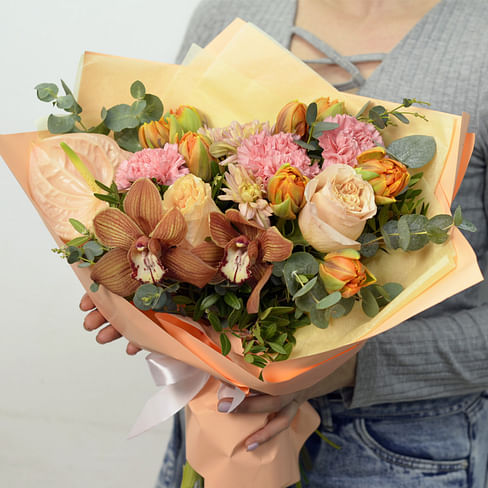 Букет цветов "Персик"