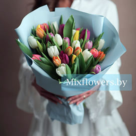 Доставка цветов в Минске на дом | Заказать цветы курьером на сайте