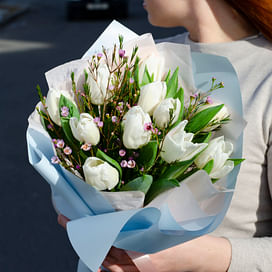 Букет тюльпанов "Отголоски весны"