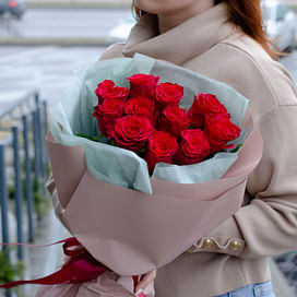 Букет роз "Мечтатель" 11 роз Кенийские розы