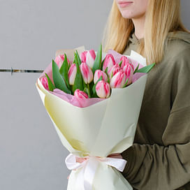 Букет тюльпанов "Розовые мечты"