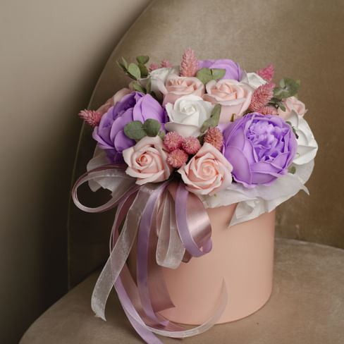 Композиция из мыльных цветов "Чистая мечта"