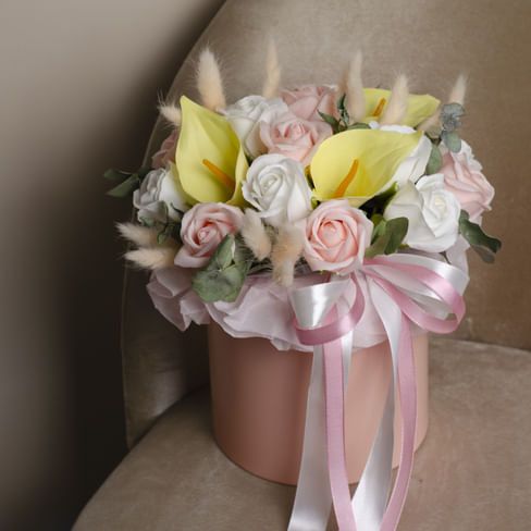 Композиция из мыльных роз в конверте "Лучик"