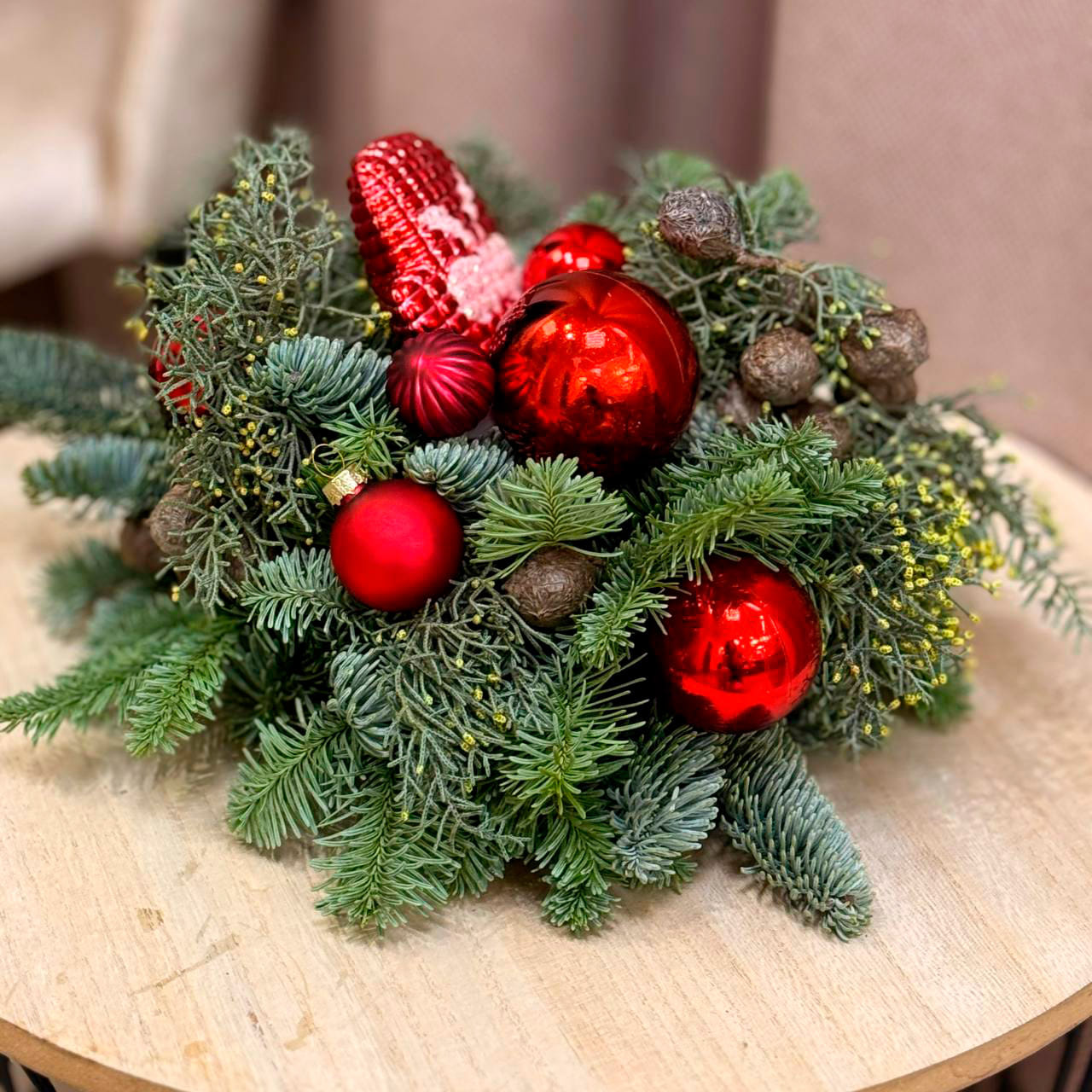 Новогодняя композиция "Рукавичка"