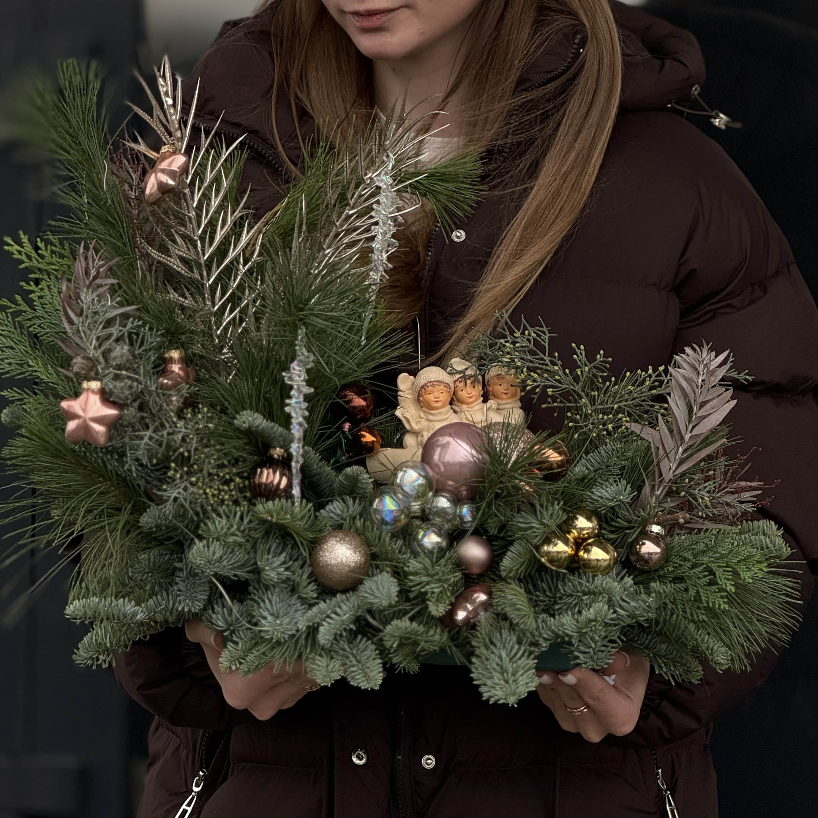 Зимняя композиция "Зимние забавы"