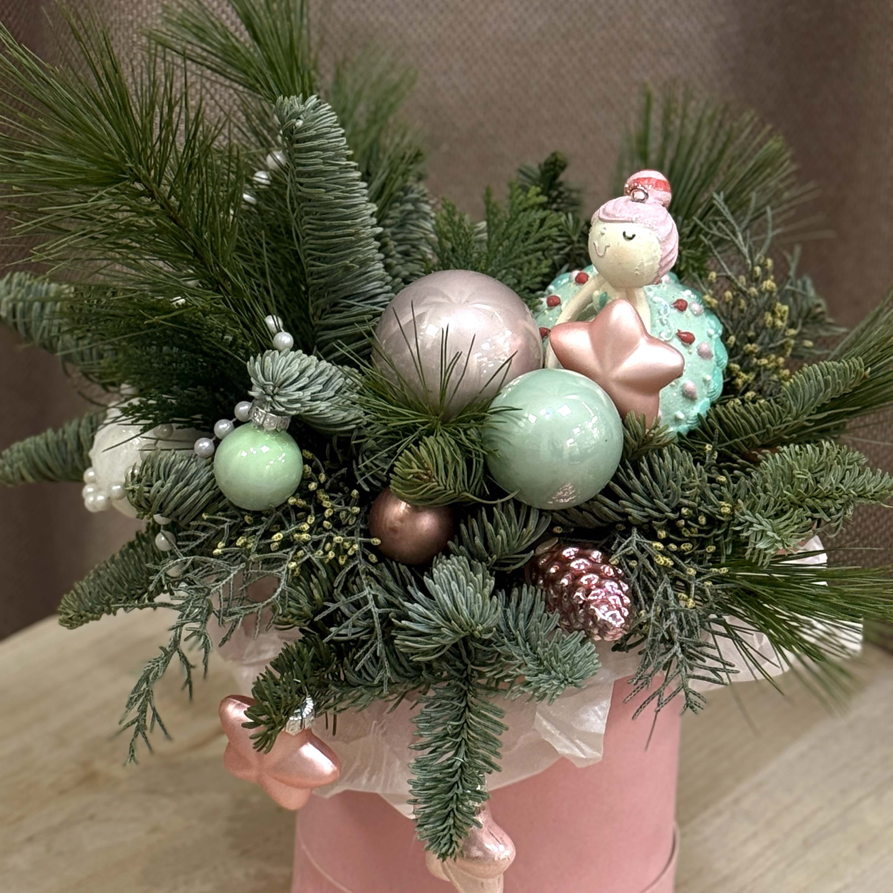 Зимняя композиция "Балерина"