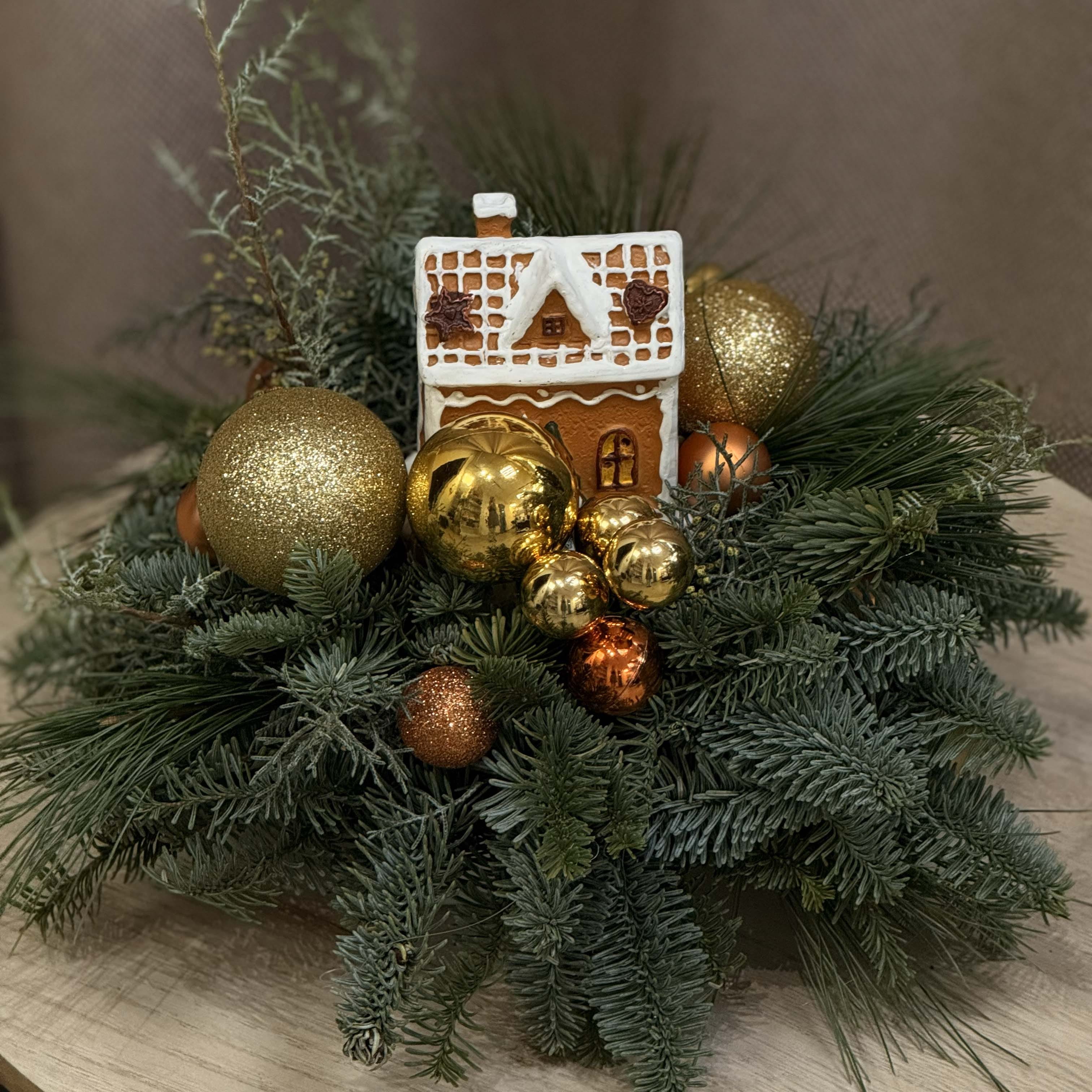 Новогодняя композиция "Домик"