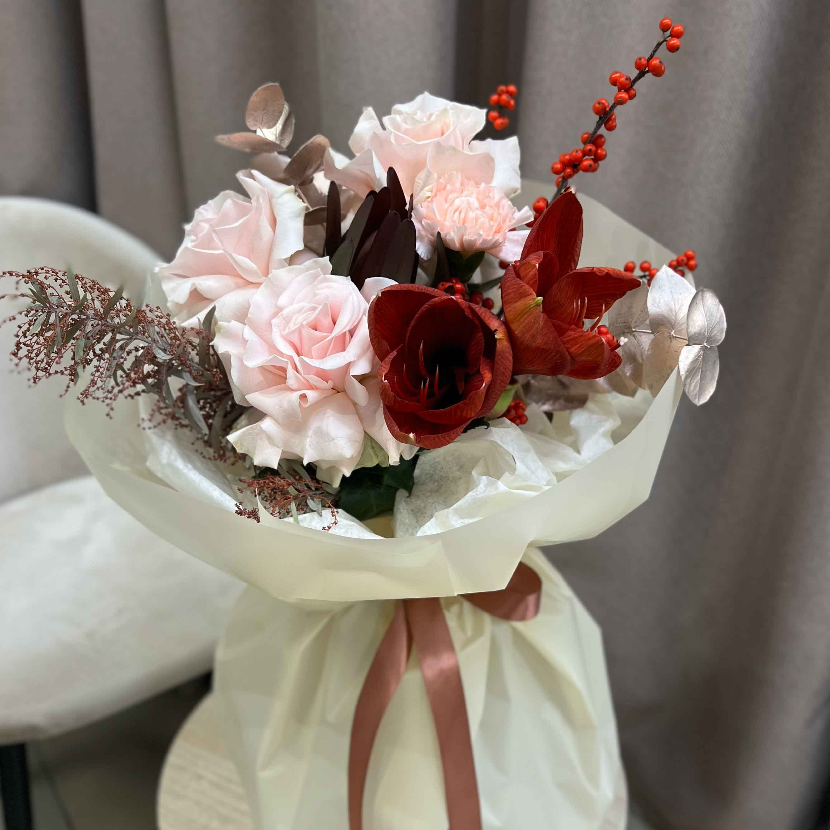 Букет "Снегирь"