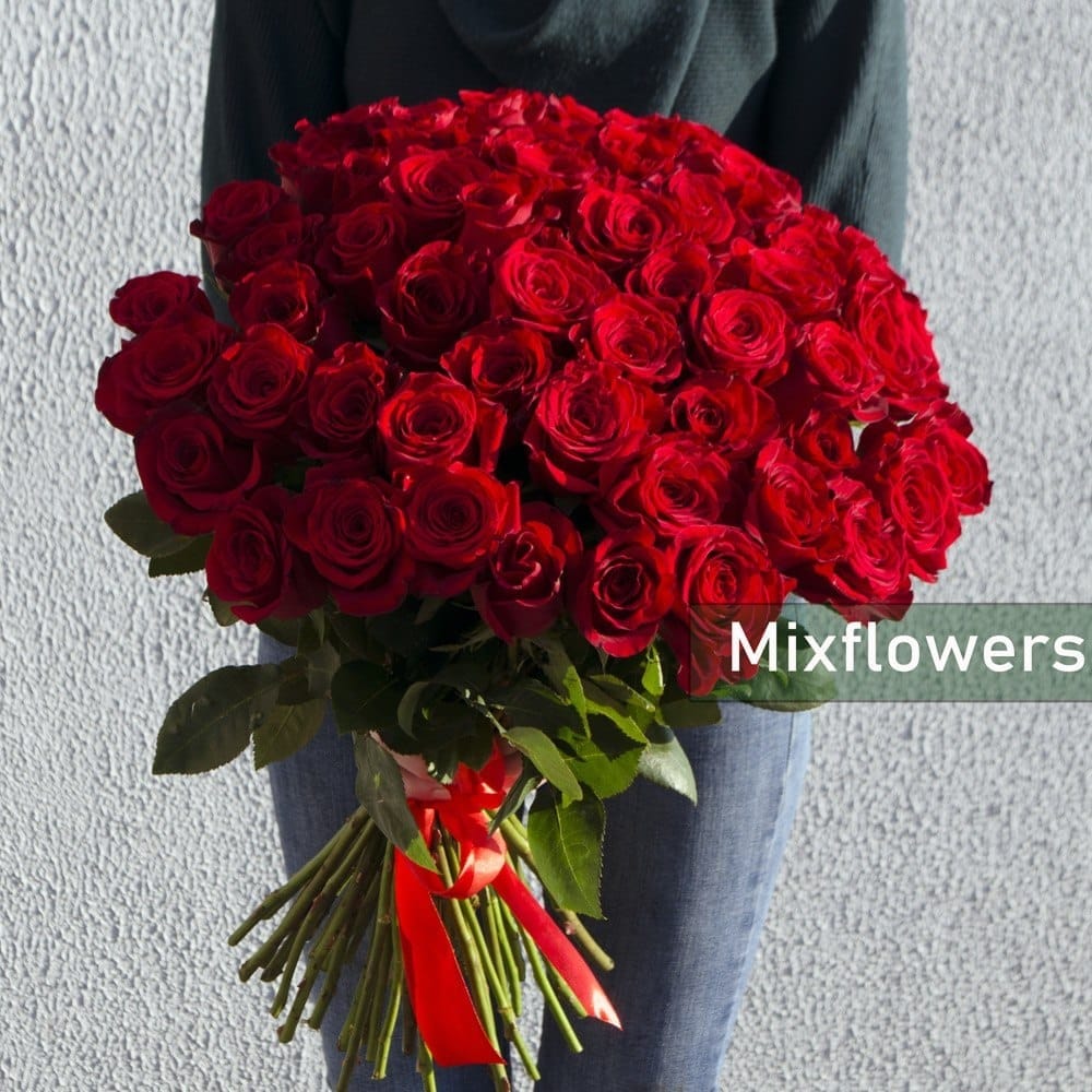 Букет роз "Amour" 51 роза 50 см