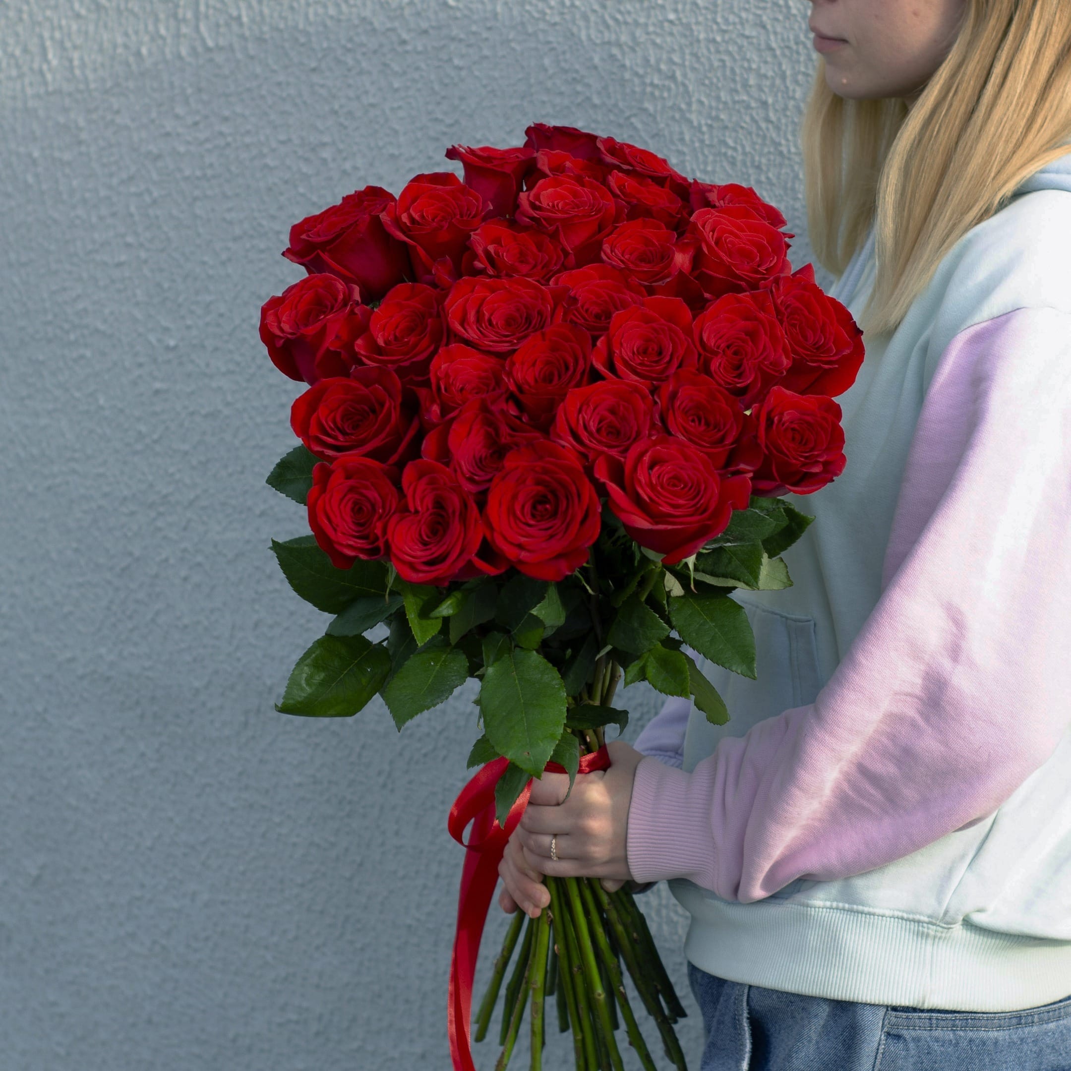 Букет роз "Бархат" 31 роза 60 см