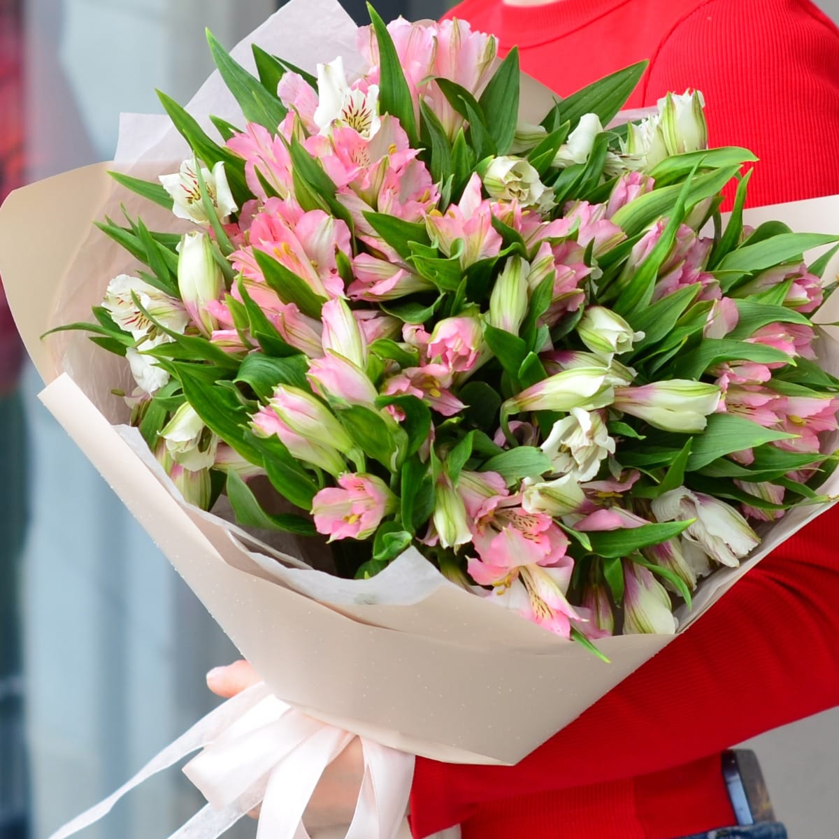 Букет из 21 альстромерии "Прекрасное чувство"