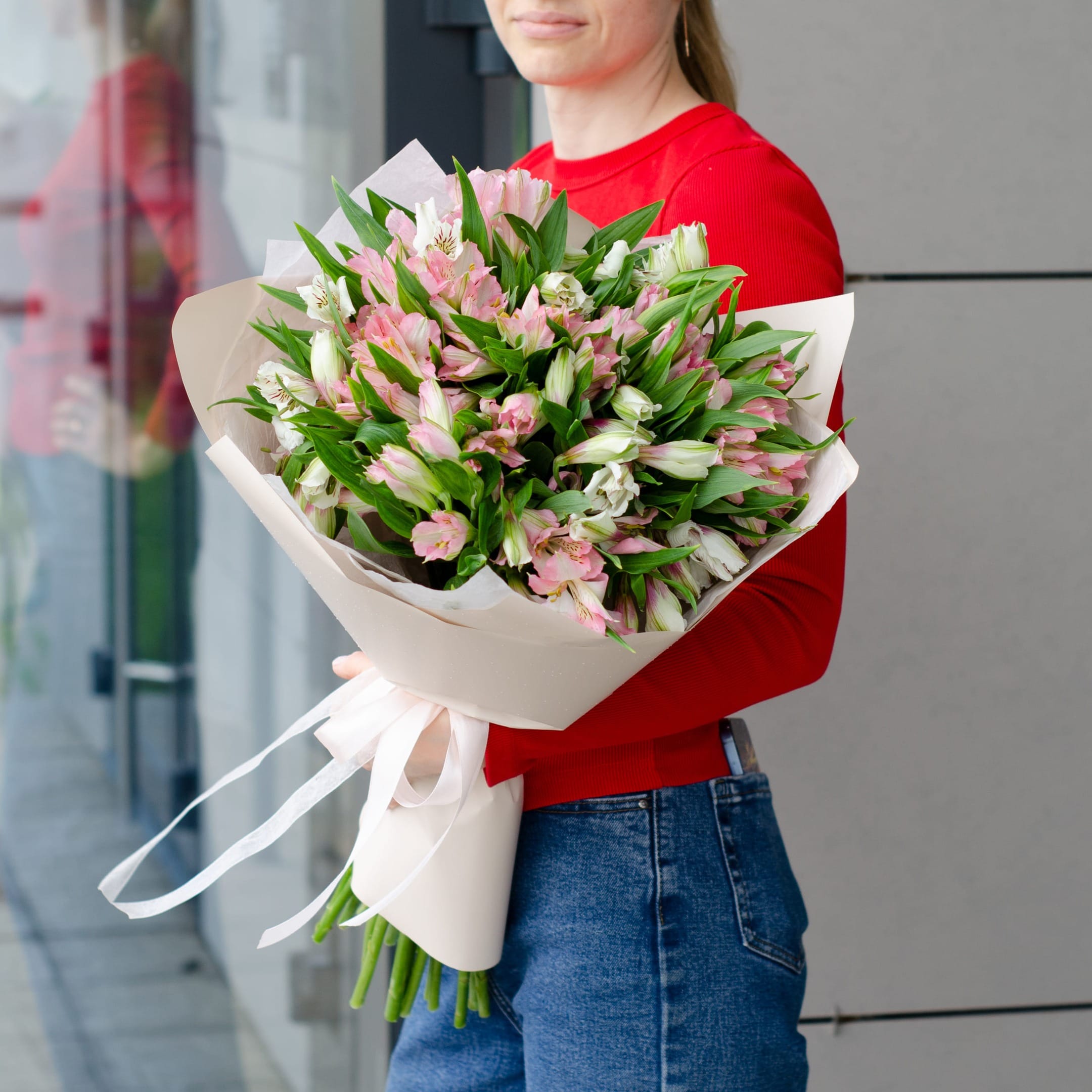 Букет из 21 альстромерии "Прекрасное чувство"