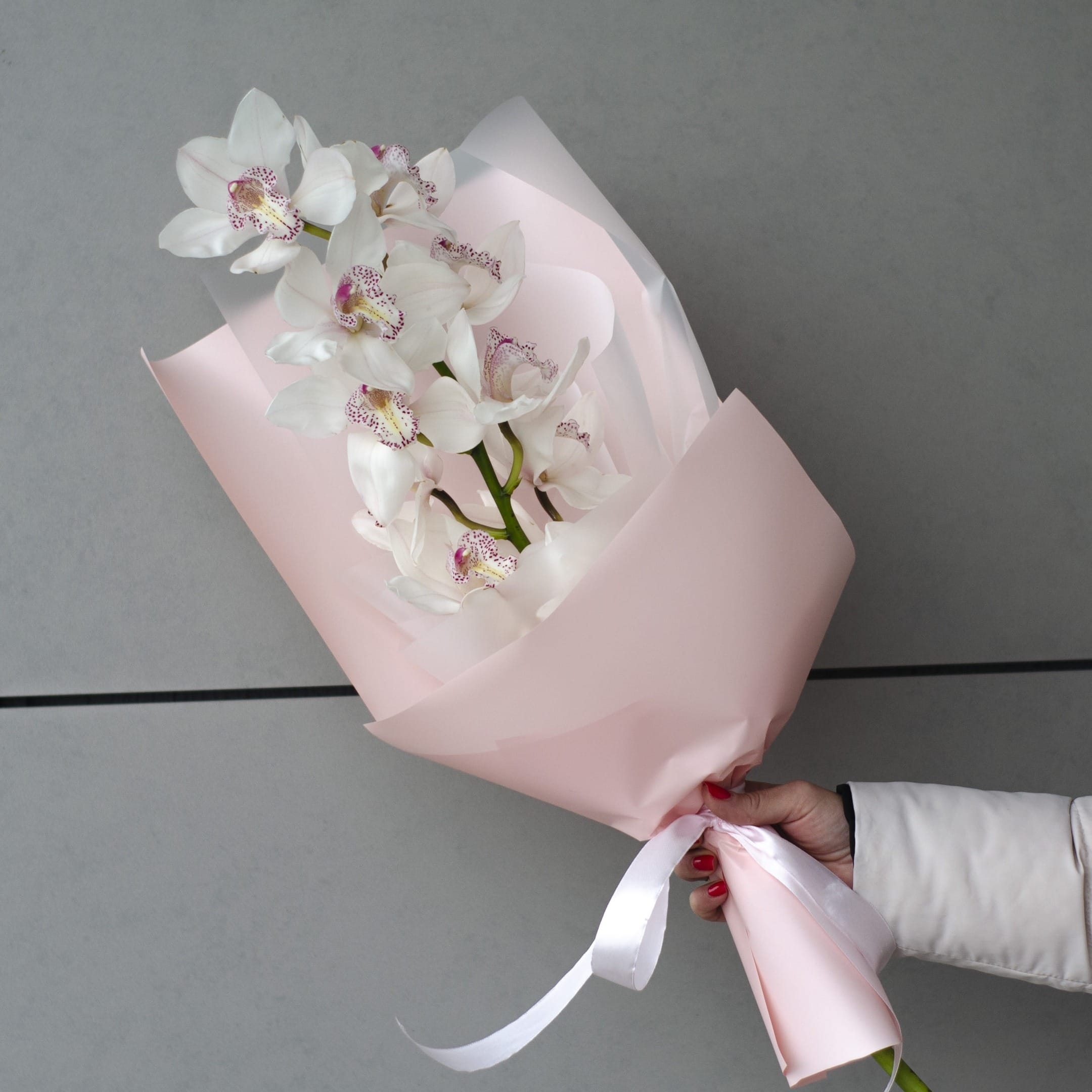 Букет "Белая орхидея"