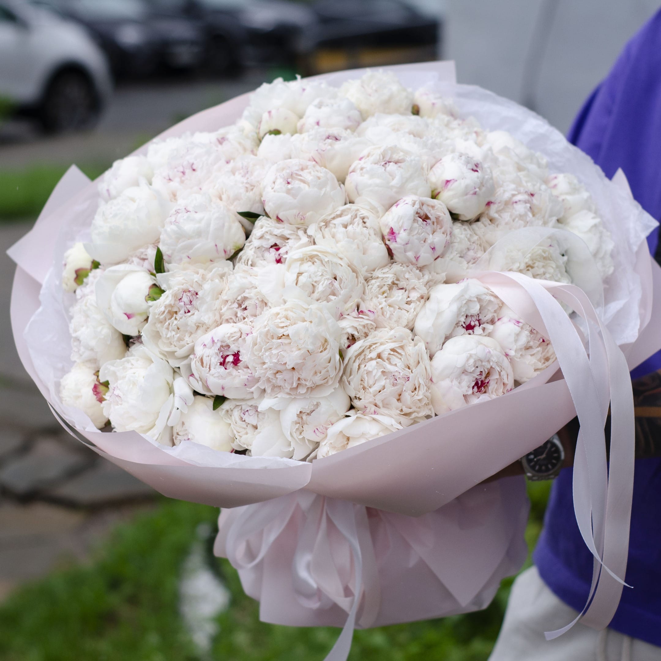Букет пионов "Облако романтики"