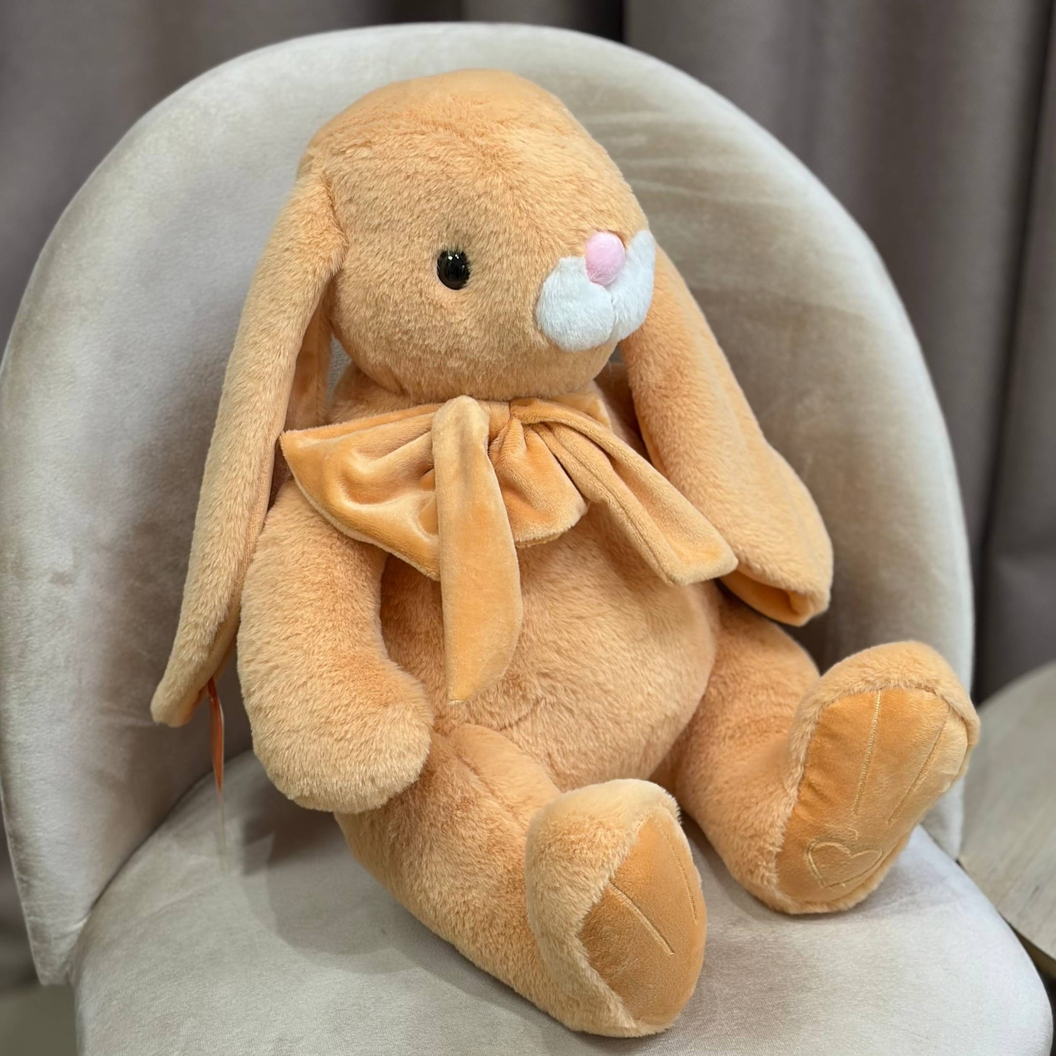 Кролик Банни, 65 см, карамельный