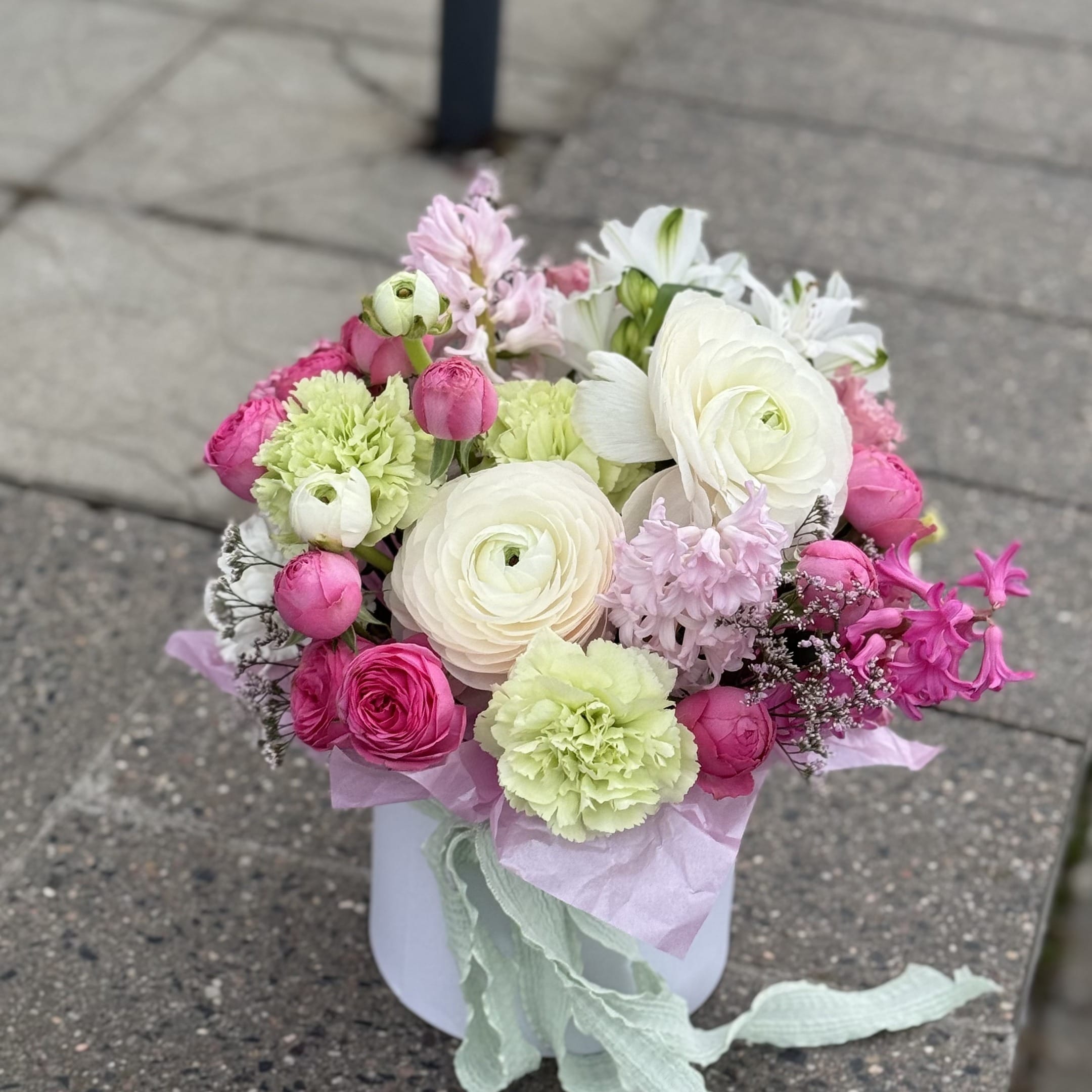 Композиция "Ветреная мелодия"