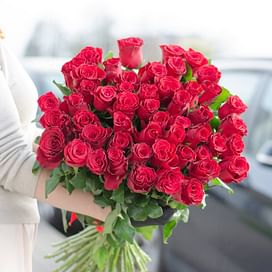 Букет роз "Августина" 60 см 51 роза Кенийская роза