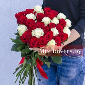 Букет роз "Монако" 31 роза Эквадорские розы
