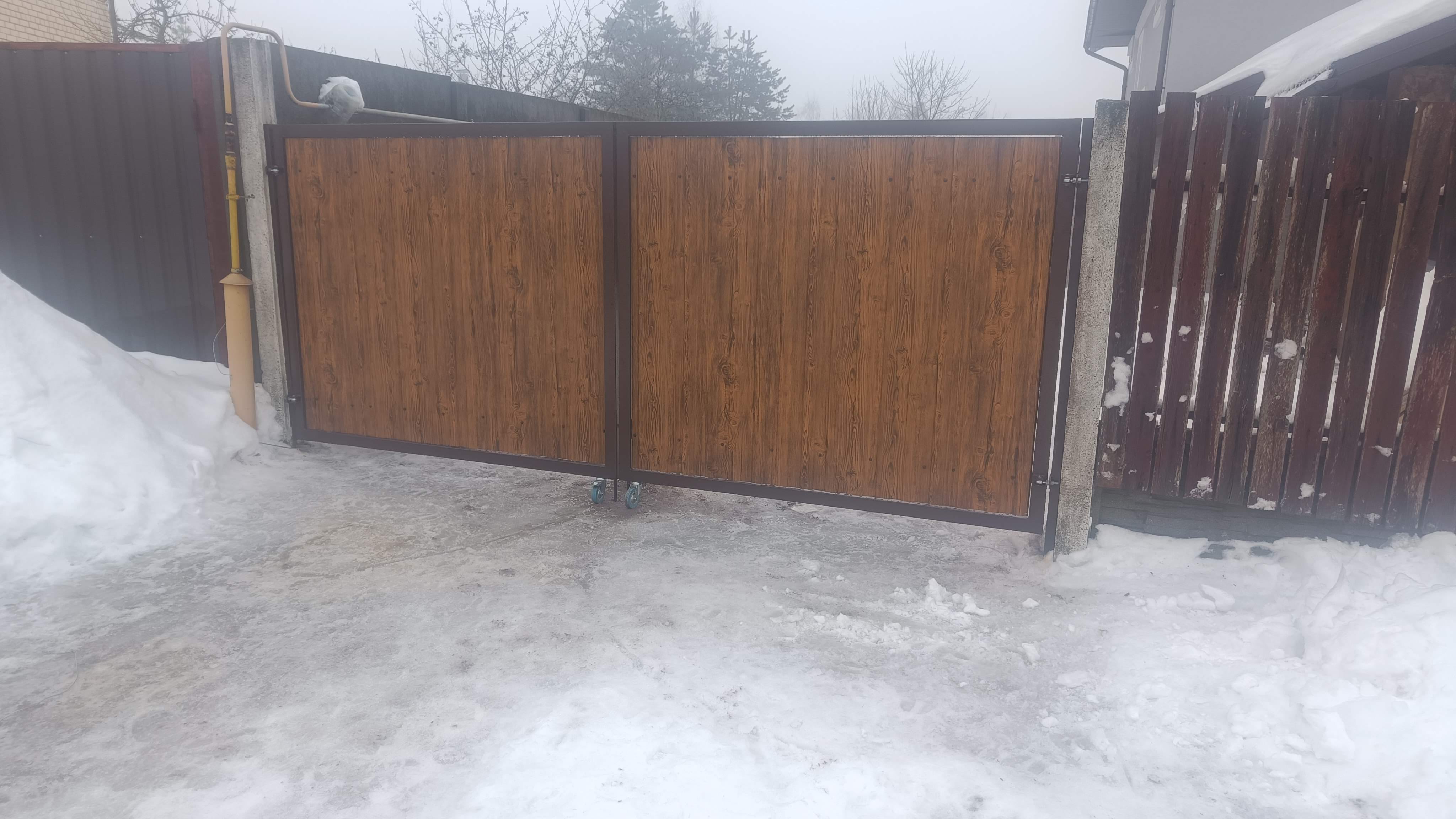 4,0х2,0 Распашные ворота Многоворот с заполнением на выбор Заказчка