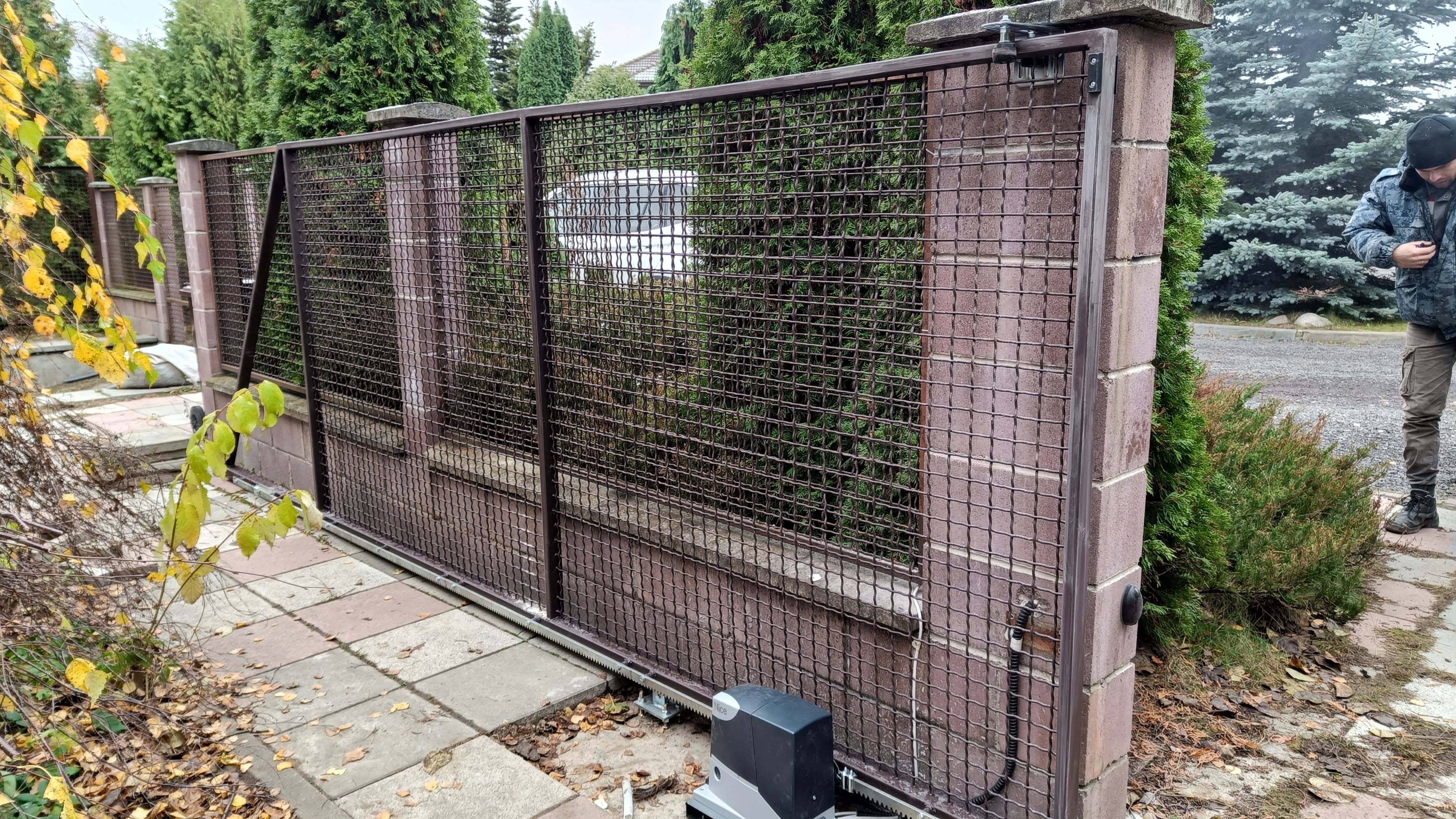 Сетка сварная 25х25х2мм для заполнения ворот