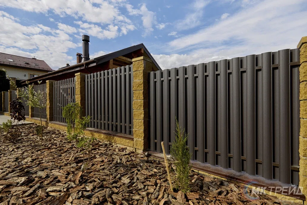 Рубин (103мм) мат Штакетник металлический МКтрейд Рубин Премиум(103мм)