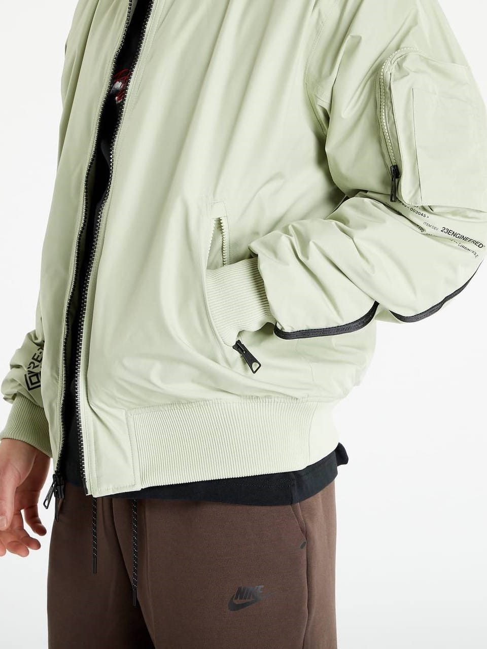 Куртка Jordan 23ENGINEERED GORE-TEX STATEMENT JACKET OLIVE AURA