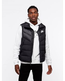 Жилетка Nike SPORTSWEAR WINDRUNNER DOWN FILL BLACK Жилетка Nike SPORTSWEAR WINDRUNNER DOWN FILL BLACK