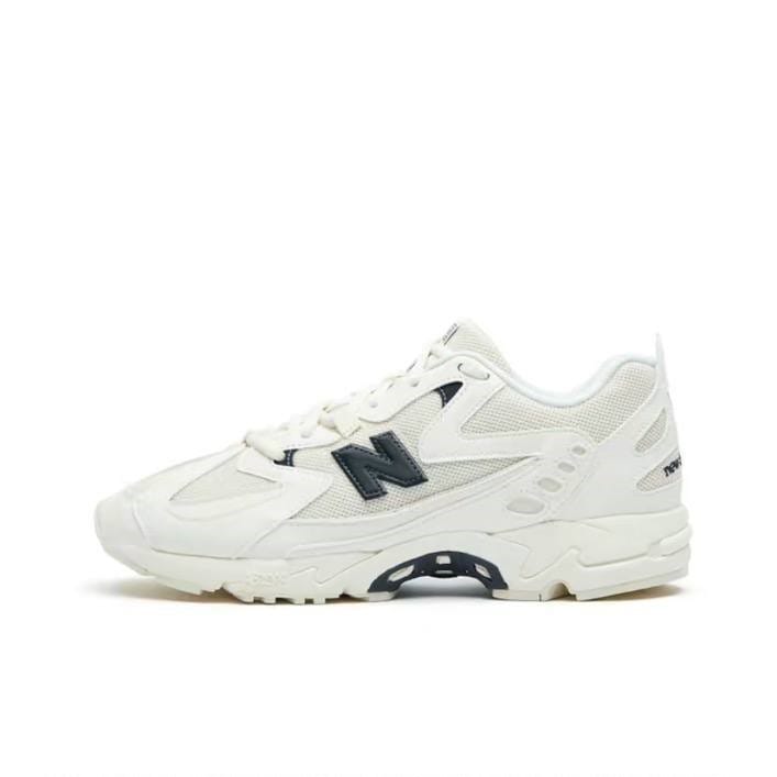 Кроссовки New Balance 828 (D) White