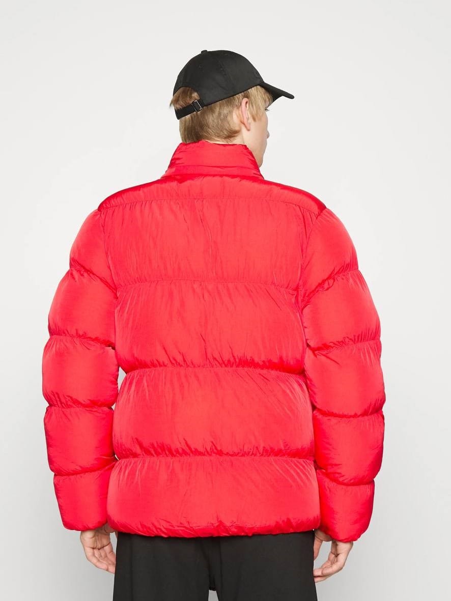 Куртка Jordan ESS STMT PUFFER JKT RED